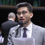 Deputado representa contra Lula na PGR por fala sobre ovos de ema
